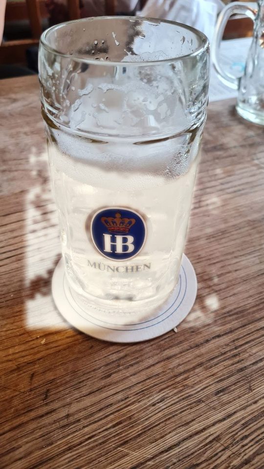 Hofbräuhaus München'de bir ayran
